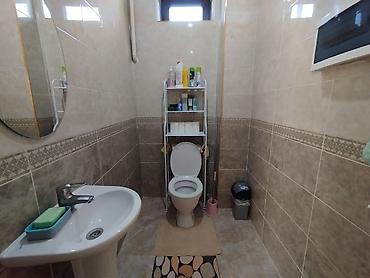 Продажа коттеджей и домов: Продается/сдается двухэтажный дом с огороженным двором — 21