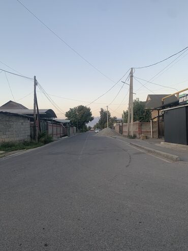 дизель сдаю квартиру в бишкеке: 1 бөлмө, Чогуу жашоосу жок, Толугу менен эмереги бар, Жарым -жартылай эмереги бар