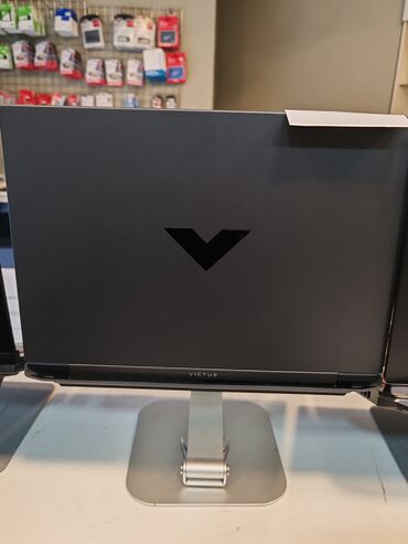 ram 6: Yeni HP Victus, 15.6 ", AMD Ryzen 3, 512 GB