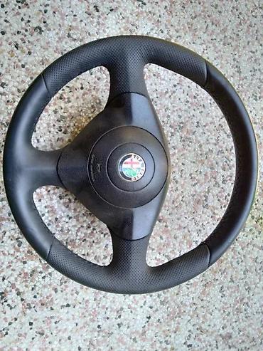 Transport: Alfa Romeo 147 volan. Alfa Romeo 147 volanOriginalni delovi Ukoliko — 2