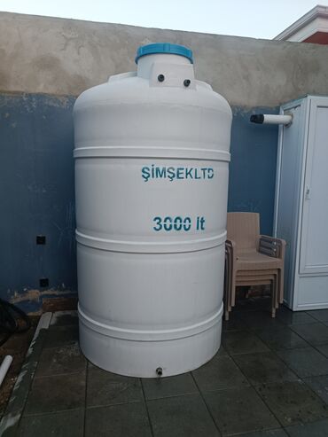 Boçkalar və çəlləklər: Bak, Plastik, 3000 l l, İşlənmiş, Ünvandan götürmə, Ödənişli çatdırılma, Rayonlara çatdırılma