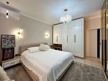 Продажа коттеджей и домов: Продаётся роскошный таунхаус с мебелью и бытовой техникой! Расположен — 11