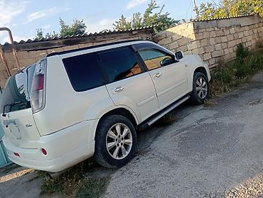 volkswagen автомат: Nissan X-Trail “Rider” paket, ağ rəngli SUV Xüsusiyyətlər: - Korpus — 2
