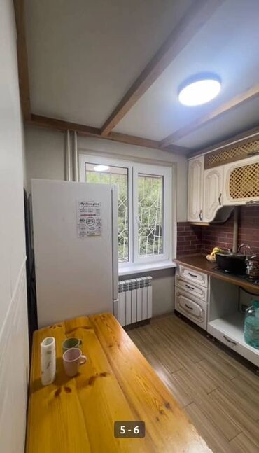 бишкек дом продаётся: 2 комнаты, 43 м², 104 серия, 2 этаж, Косметический ремонт