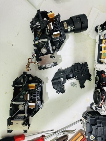 Digər ehtiyat hissələri: Proyektor lampaları və ehtiyat hissələri dəsti - Müxtəlif model — 51