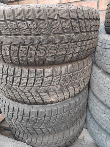 шины на ист: Шины 275 / 50 / R 21, Зима, Комплект, Внедорожные (АТ/МТ)