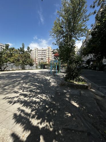 квартира бишкек керек: 2 комнаты, 64 м², Индивидуалка, 3 этаж, Косметический ремонт