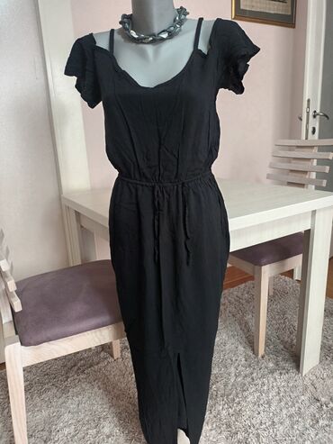pliš haljina: M (EU 38), bоја - Crna, Drugi stil, Kratkih rukava