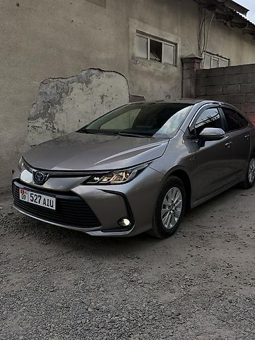 corola: Toyota Corolla: 2022 г., Вариатор, Гибрид, Седан — 4