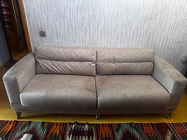 100: Tek divan, acilan ve bazalidir, 100 azn.Sumqayit ( nahi) SN E — 1