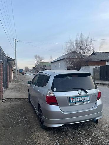 Honda: Honda Fit: 2002 г., 1.3 л, Автомат, Бензин, Хэтчбэк — 1