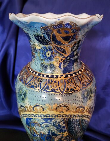 Ostali antikviteti: Porcelanska kineska vaza iz 70ih. Kineska vaza rucno,reljefno — 10