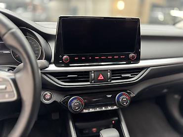 Kia: Kia K3: 2022 г., 1.6 л, Вариатор, Бензин, Седан — 15