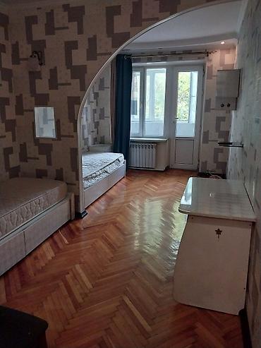 11 00: 3 комнаты, 70 м², ул. Курманжан Датка-Гапара Айтиева, Индивидуалка, 2 этаж, Евроремонт — 5