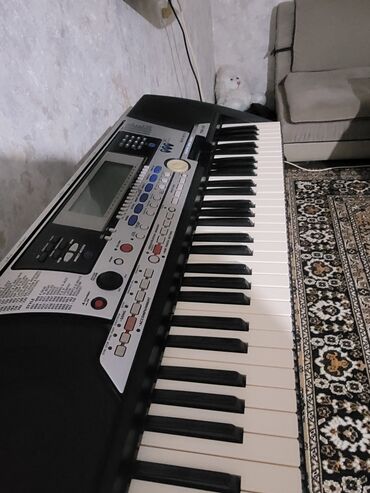 Sintezatorlar: Sintezator, Yamaha — 7