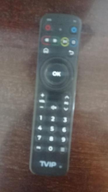 tcl телевизор: Köhnə toshiba televizoru, tam işləkdir, pult verilir. Ünvan: Zahid — 1