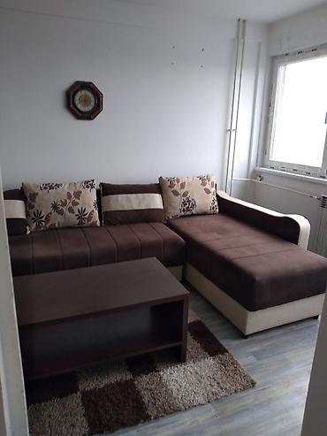 garaze: Izdaje se stan u Boru,namesten 60 m2 dvosoban sa cg.Cena 30000 din — 3