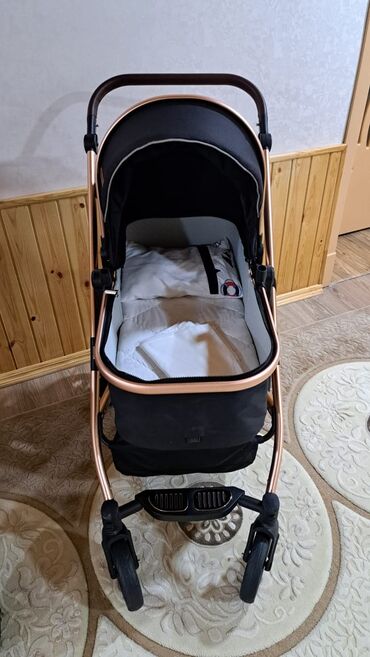 Araba-beşiklər: Çıxarılmayan beşikli araba — 12