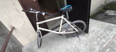 трёхколёсный велосипед детский: Корейский велосипед алюминий в отл.состоянии размер колеса 20
