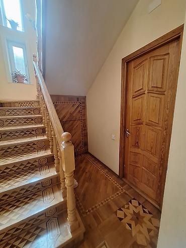 Daşınmaz əmlak: 7-ci mikrorayon 6 otaqlı, 250 kv. m, Kredit yoxdur, Orta təmir — 6