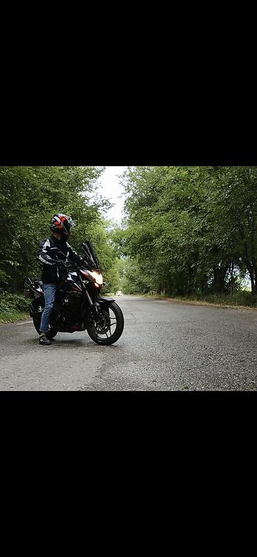 Motosikletlər: Bajaj 200 sm3 — 1