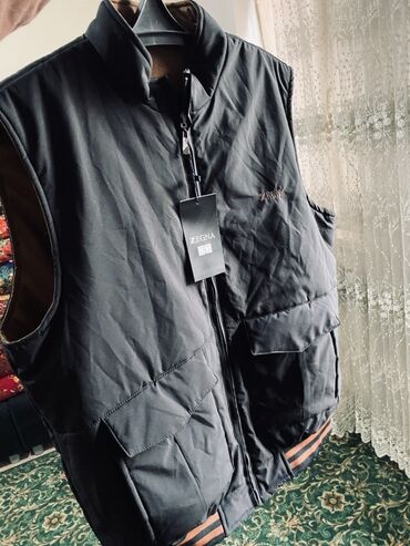 полузамок мужской: Жилет ZEGNA, мужской - Цвет: черный - Молния по центру