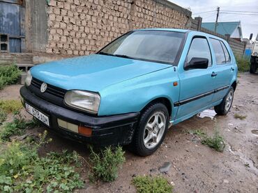 купить бу электромобиль из китая: Volkswagen Golf: 1993 г., 1.6 л, Механика, Бензин, Седан