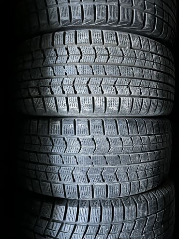 зимний колеса: Шины 215 / 45 / R 18, Зима, Б/у, Пара, Легковые, Япония, Dunlop