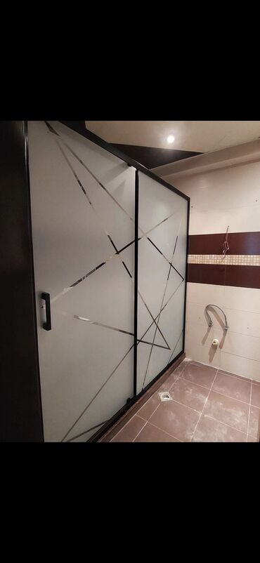 Duş kabinaları, arakəsmələr: Yeni Üstü açıq kabina, Düzbucaqlı, Pulsuz çatdırılma — 1