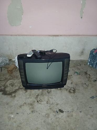 Klassik kineskop (CRT) televizor - Rəng: qara - Ön tərəfdə iki ədəd