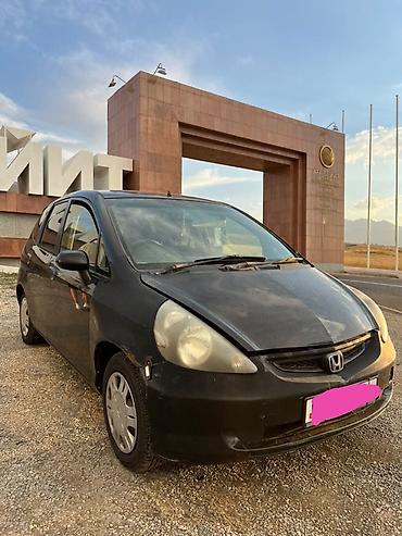 Honda Fit: 2003 г., 1.5 л, Вариатор, Бензин at lalafo.kg Honda Fit: 2003 г., 1.5 л, Вариатор, Бензин