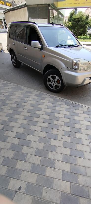 Nissan: Nissan X-Trail: 2 l | 2000 il Universal — 3