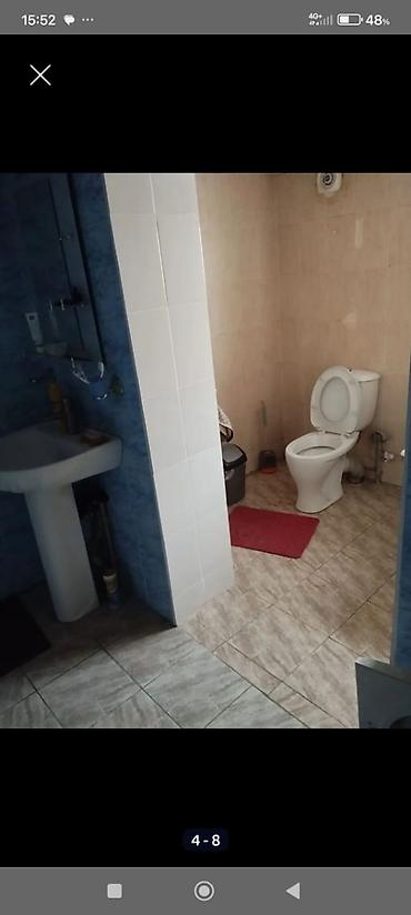 Продажа коттеджей и домов: Продаётся благоустроенный дом. - Планировка: просторная гостиная с — 4