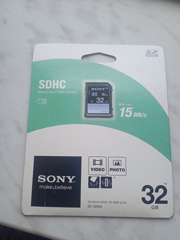 yaddaş kart: Qutusu açılmamış sony 32GB-liq yaddaş karti. Tam yenidir istifade