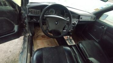 фольксваген пассат с пробегом: Mercedes-Benz 190 (W201): 1.8 л | 1993 г. Седан