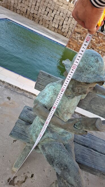 Heykəlciklər: Bürünc heykəl kompozisiyası - Uşaq fiquru və skamyadan ibarət bürünc — 11