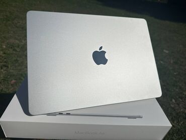 Ноутбуки: Ноутбук, Apple, 8 ГБ ОЗУ, Apple M2, 13.5 ", Б/у, Для работы, учебы, память SSD