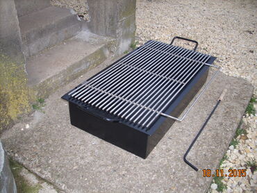 Sve za roštilj: Roštilj na ugalj, Novo na lalafo.rs — 3 Sve za roštilj: Roštilj na ugalj, Novo — 3