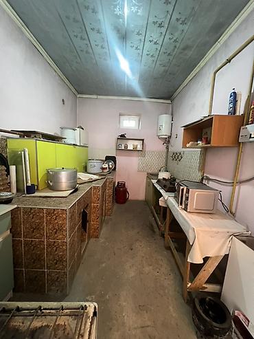 Продажа коттеджей и домов: Продается!Просторный частный дом с большим навесом во дворе - Уютный — 30