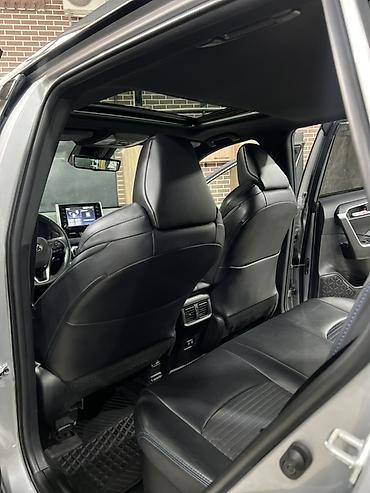 Toyota: Toyota RAV4: 2020 г., 2.5 л, Вариатор, Гибрид, Кроссовер — 7