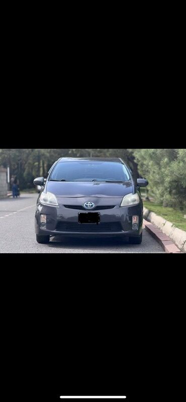 чехол на сиденье авто: Toyota Prius: 2012 г., 1.8 л, Вариатор, Гибрид, Хэтчбэк