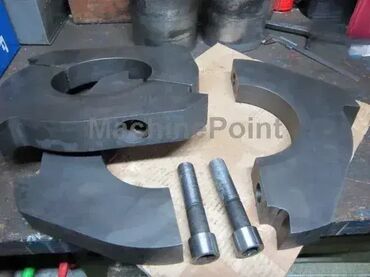 Poljoprivredne mašine: TEHNIČKE SPECIFIKACIJE: • Izlazni kapacitet: 1200 kg/h • Prečnik — 9