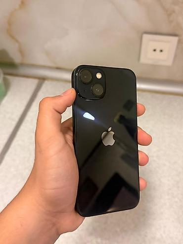 iphobe 13: IPhone 13, Qara — 1