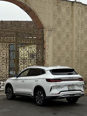 BYD: BYD Song Plus: 2025 г., 0.1 л, Автомат, Электромобиль, Кроссовер — 4