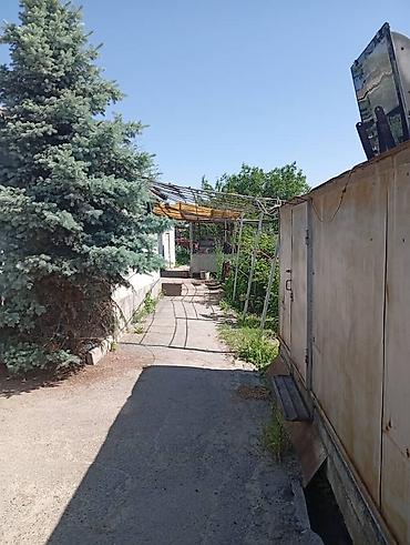 Продажа коттеджей и домов: Продаю дом совхоз ада тоо, участок 11соток, дом 4 к, кух, баня, гараж — 16