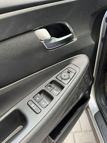 200: Hyundai Santa Fe: 2019 г., 2 л, Автомат, Дизель, Кроссовер — 5