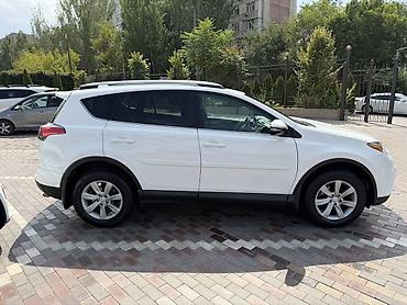 авто эмаль: Toyota RAV4: 2017 г., 2.5 л, Автомат, Бензин, Кроссовер — 4