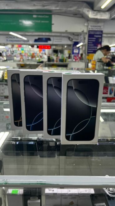 Apple iPhone: IPhone 16 Pro Max, Новый, 512 ГБ, Desert Titanium, Чехол, Зарядное устройство, Защитное стекло, В рассрочку, 100 %