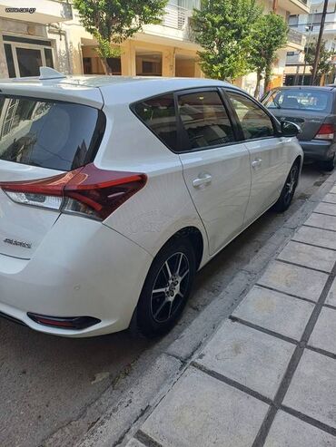 Toyota: Toyota Auris: 1.4 l. | 2015 έ. Πολυμορφικό — 4