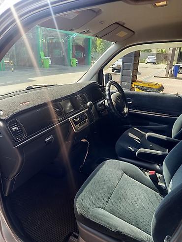 Honda Stepwgn: 2003 г., 2.4 л, Автомат, Бензин, Минивэн